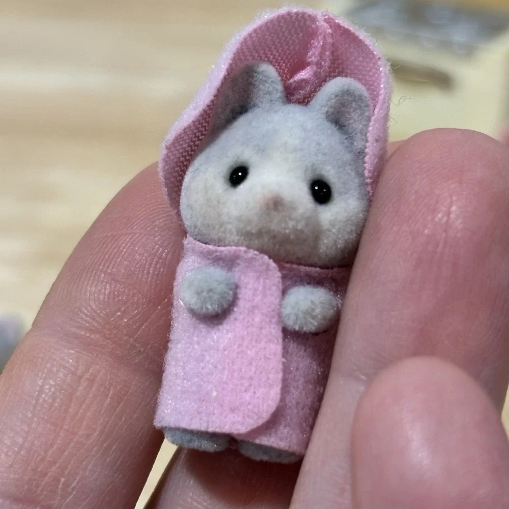 Calico Critters Figures Lot Sylvanian‎ Families Husky Dog Family Furniture READ